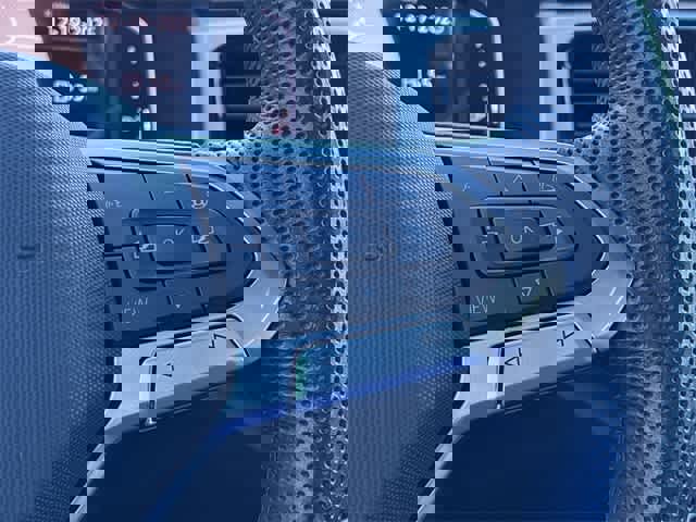 Used 2023 Volkswagen Atlas Cross Sport SEL R-Line image 27