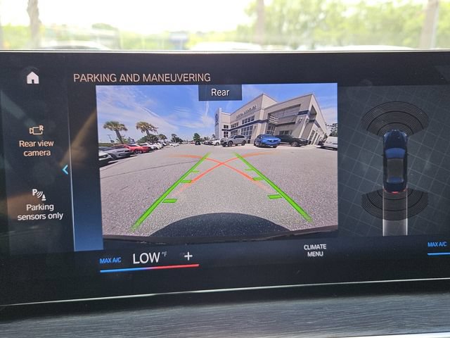 Used 2024 BMW 430i xDrive Convertible AWD/4WD image 10