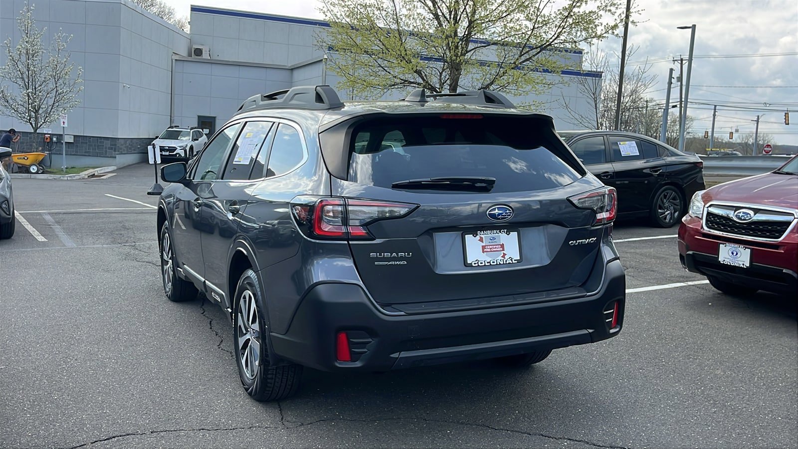 Certified 2022 Subaru Outback Premium AWD/4WD image 7