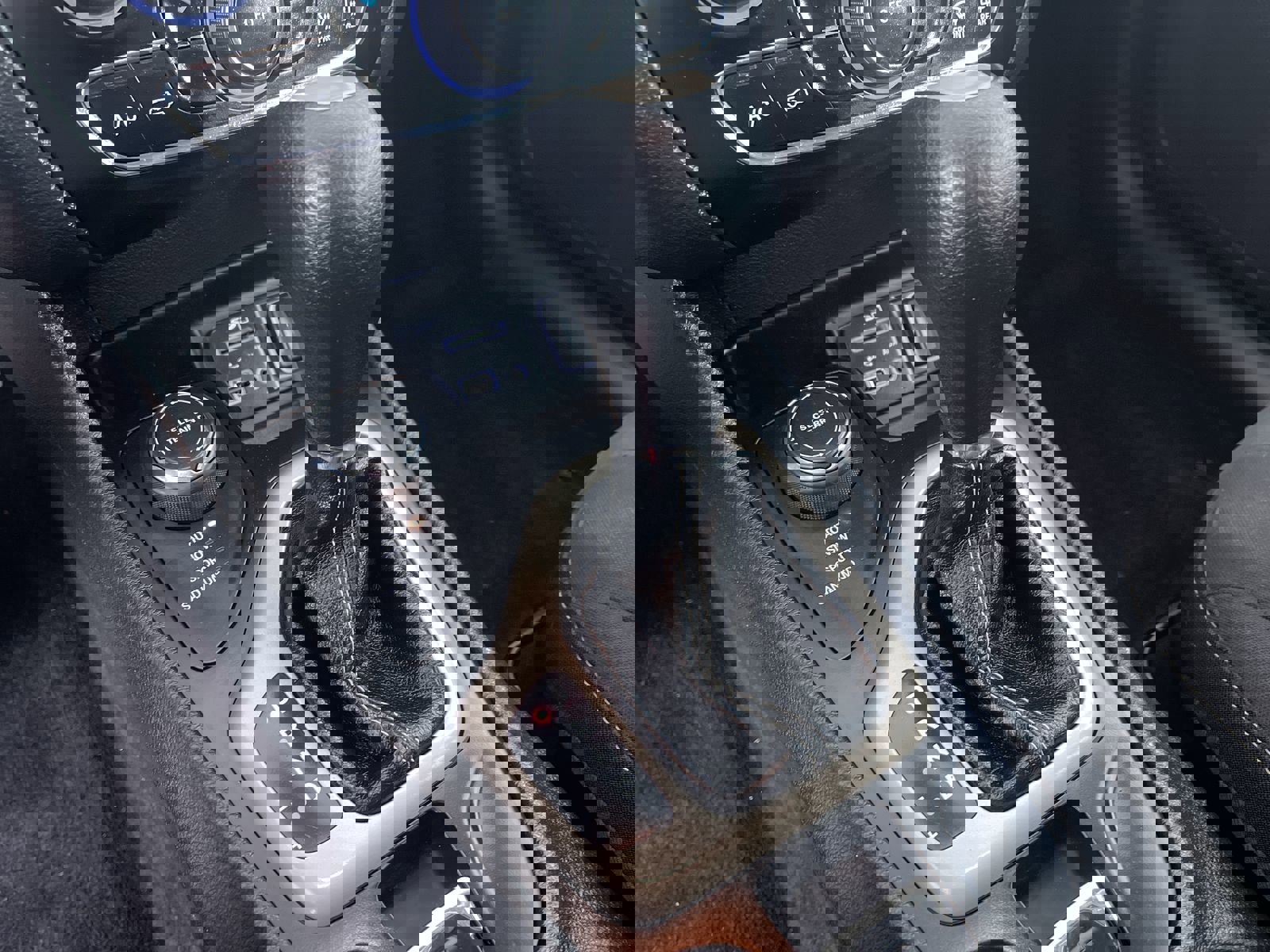 Used 2016 Jeep Cherokee Latitude w/ Cold Weather Group image 22