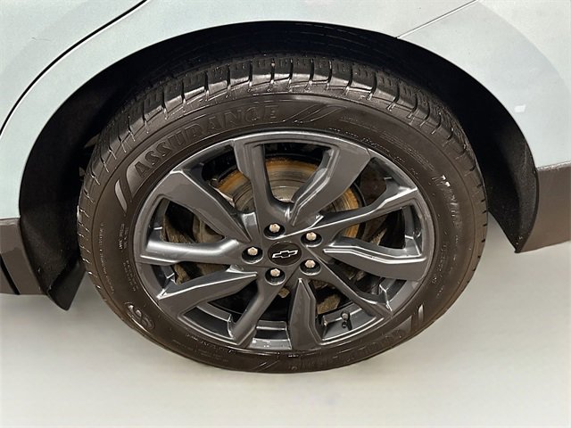 Used 2022 Chevrolet Equinox RS w/ Infotainment Package image 10