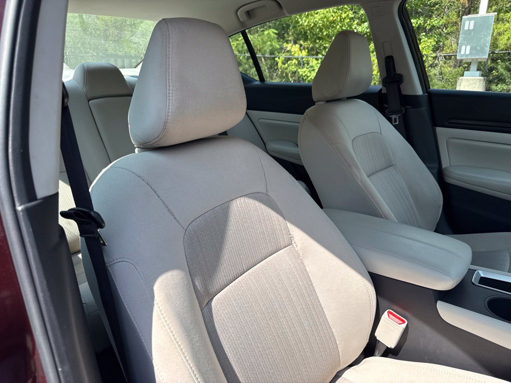 Certified 2025 Nissan Altima 2.5 SV FWD image 40