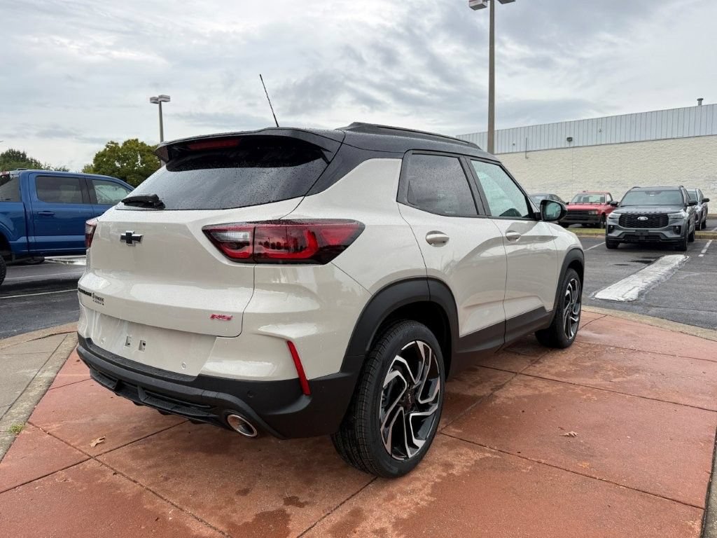 New 2026 Chevrolet TrailBlazer RS w/ Convenience Package FWD image 6