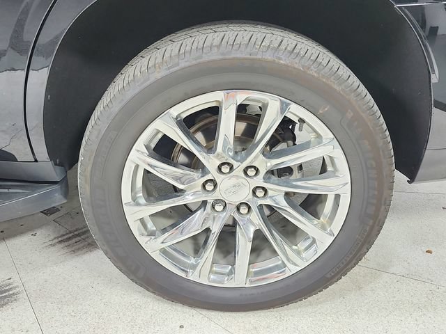 Used 2023 Cadillac Escalade Premium Luxury w/ LPO, Radiant Package AWD/4WD image 15