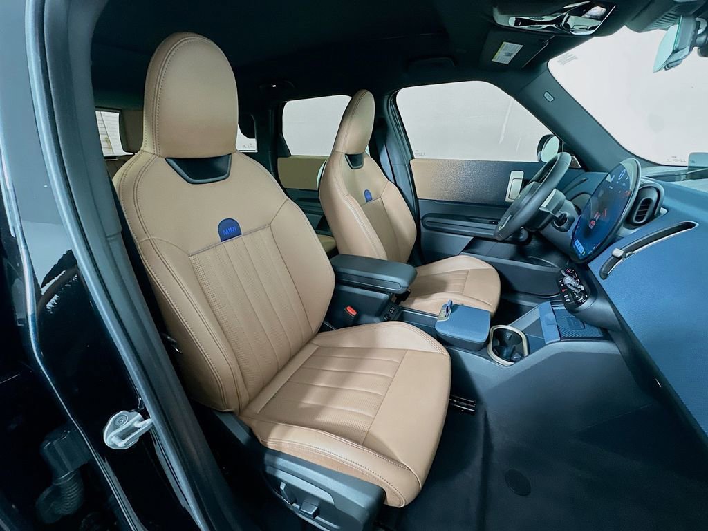 Certified 2025 MINI Cooper Countryman S image 29