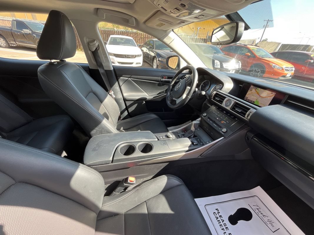 Used 2015 Lexus IS 250 AWD w/ Navigation System Package image 10
