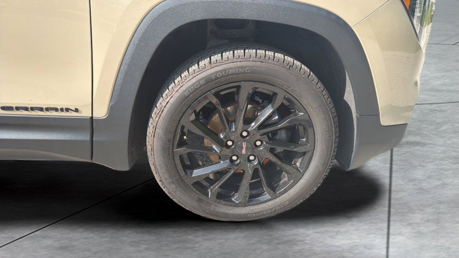 Used 2023 GMC Terrain SLE w/ Driver Convenience Package AWD/4WD image 27