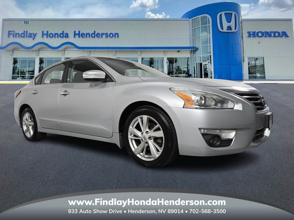 Used 2014 Nissan Altima 2.5 SV w/ Convenience Package