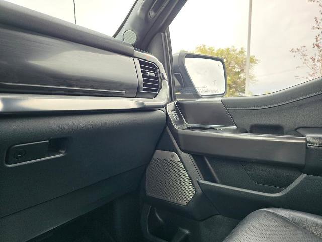 Certified 2025 Ford F150 Lariat image 32