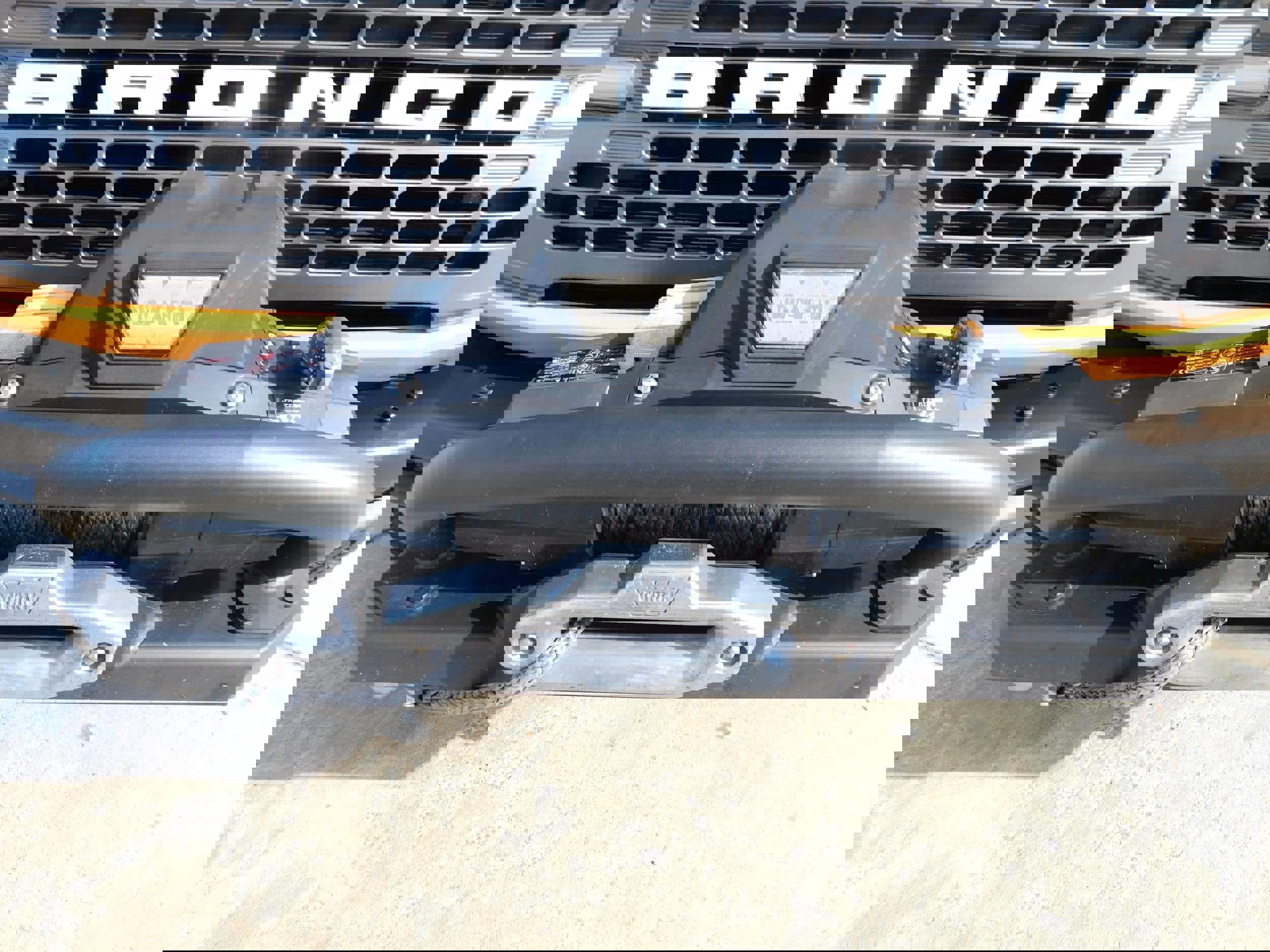 Used 2021 Ford Bronco Badlands image 8