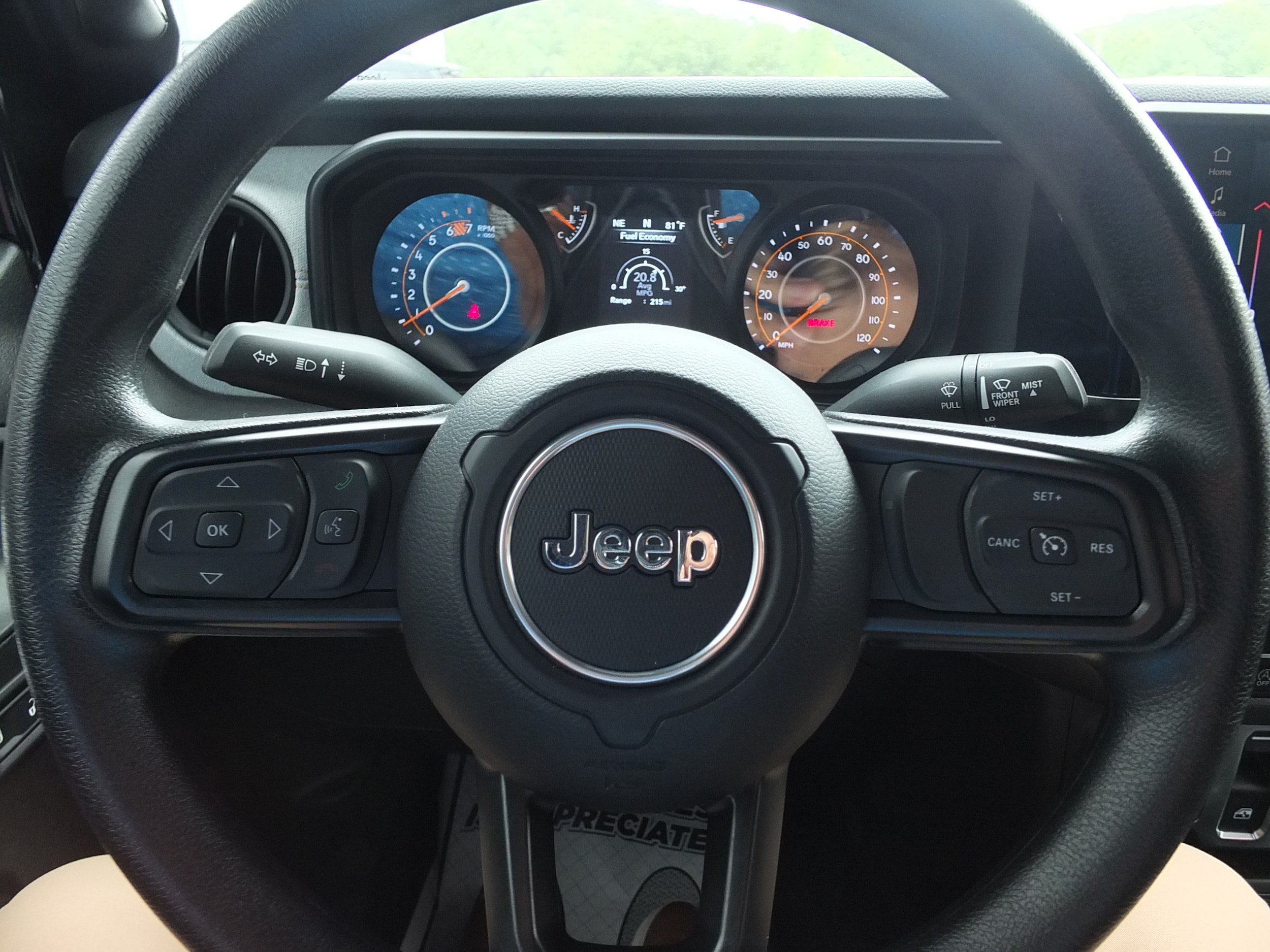 Used 2025 Jeep Wrangler Sport AWD/4WD image 16
