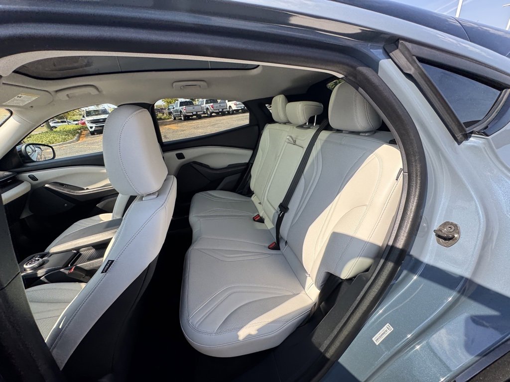 Certified 2024 Ford Mustang Mach-E Premium image 18