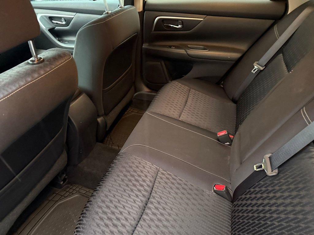 Used 2017 Nissan Altima 2.5 SV image 13