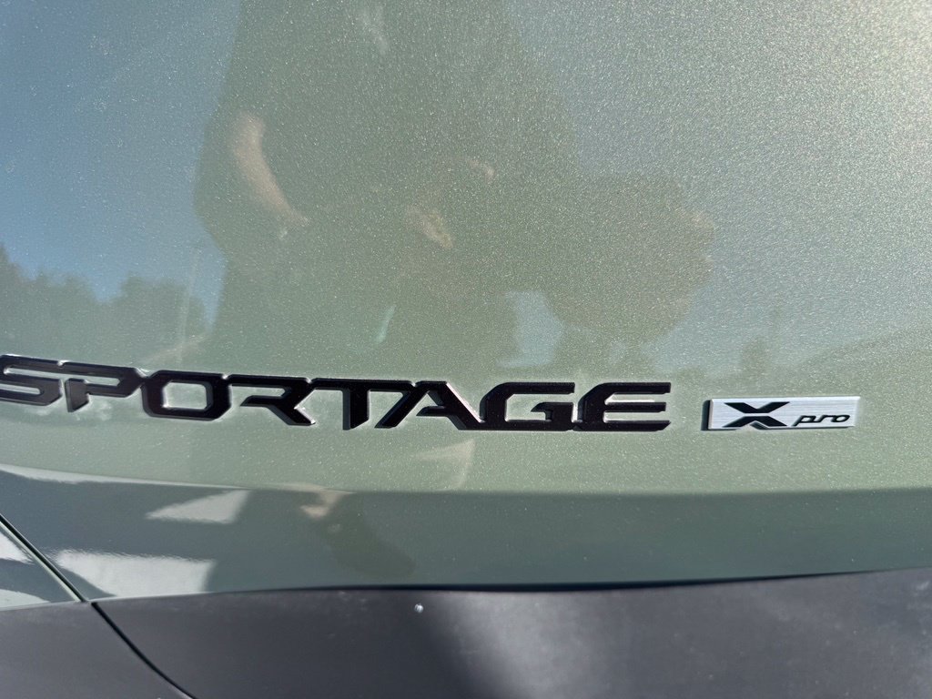 Used 2025 Kia Sportage X-Pro AWD/4WD image 11