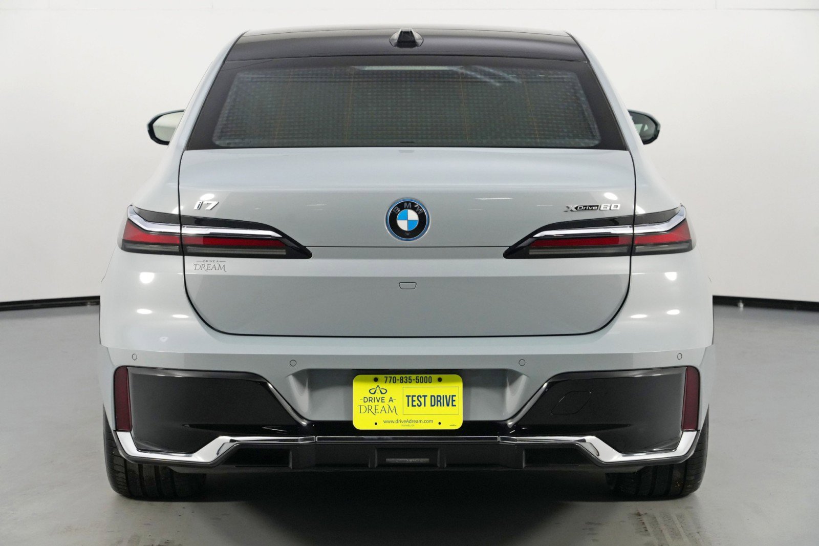 Used 2023 BMW i7 xDrive60 w/ Executive Package 2 AWD/4WD image 66