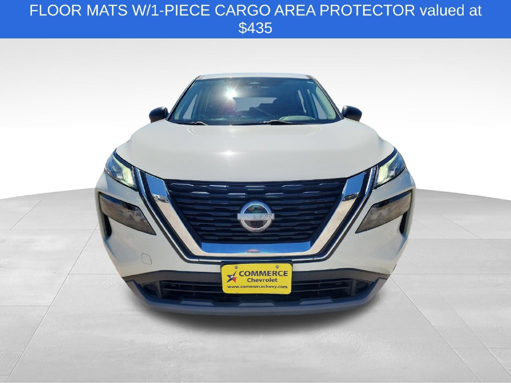 Used 2023 Nissan Rogue S FWD image 2