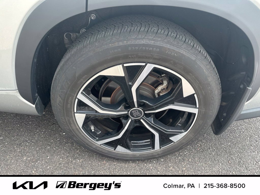 Used 2024 Toyota Highlander Platinum AWD/4WD image 8