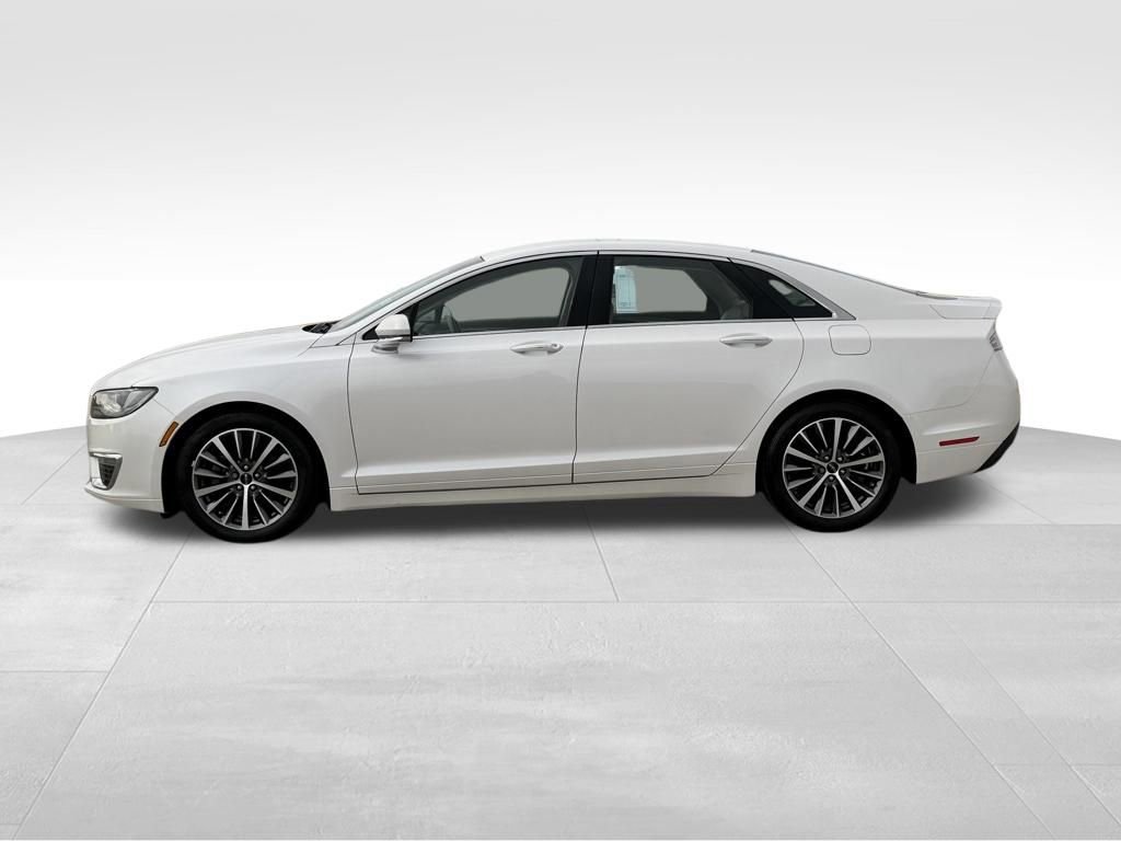 Used 2019 Lincoln MKZ Premiere image 25