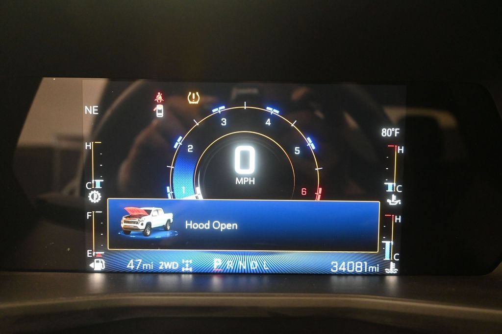 Used 2023 Chevrolet Colorado Trail Boss w/ Advanced Trailering Package AWD/4WD image 13