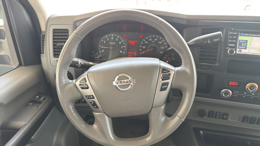 Used 2019 Nissan NV 3500 SL RWD image 9