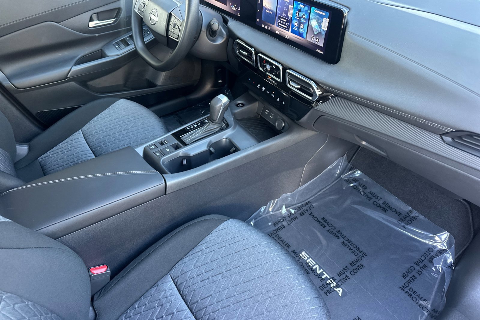 New 2027 Nissan Sentra SV FWD image 17