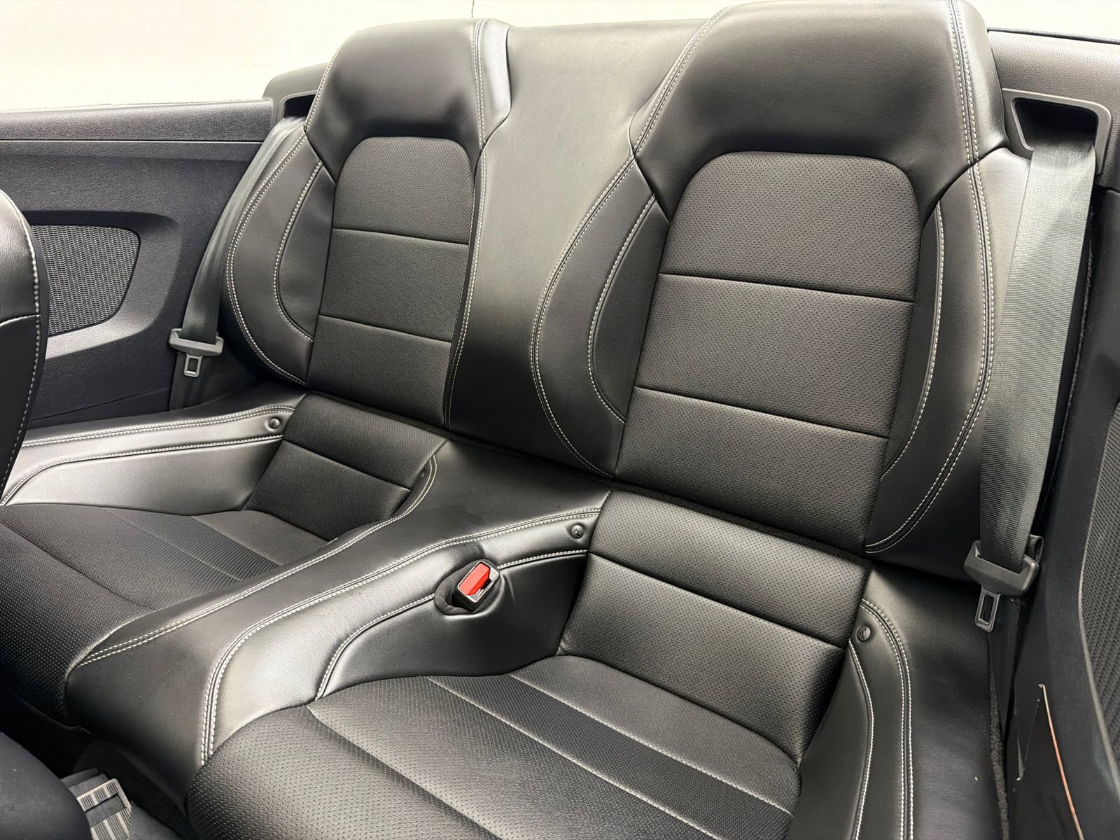 Used 2021 Ford Mustang GT Premium w/ Equipment Group 401A image 14