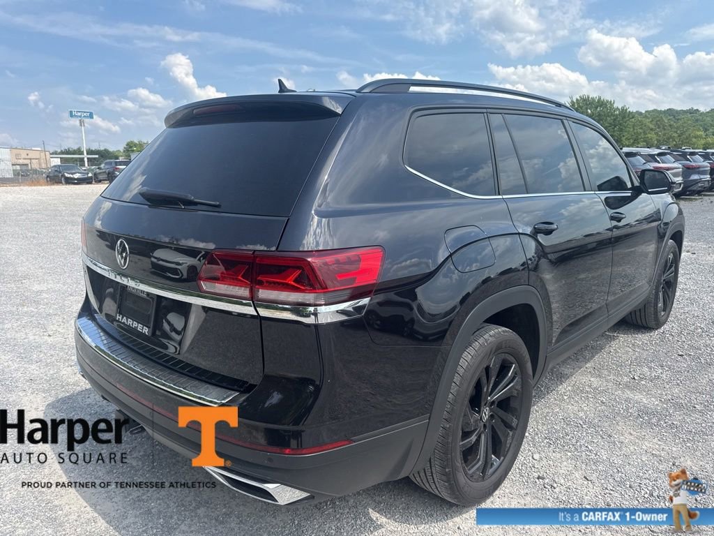 Used 2023 Volkswagen Atlas SE w/ Black Wheel Package FWD image 5
