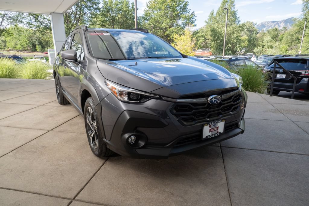 Certified 2025 Subaru Crosstrek 2.5i Premium AWD/4WD image 2