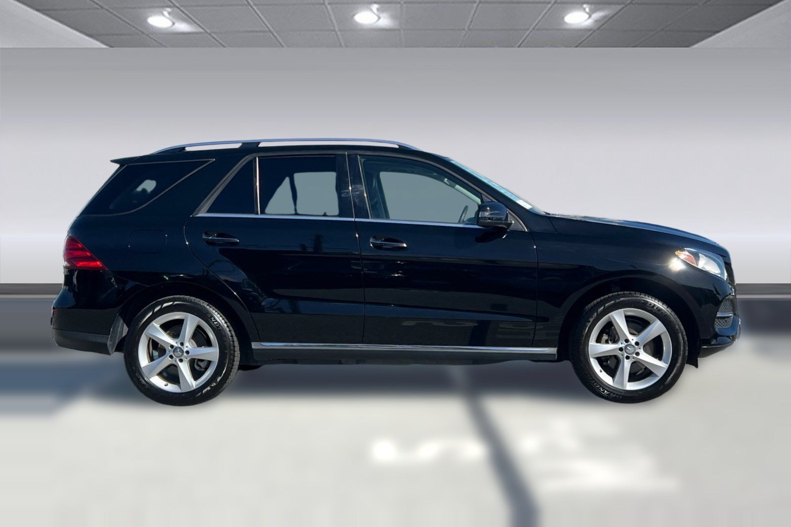 Used 2016 Mercedes-Benz GLE 350 4MATIC image 7