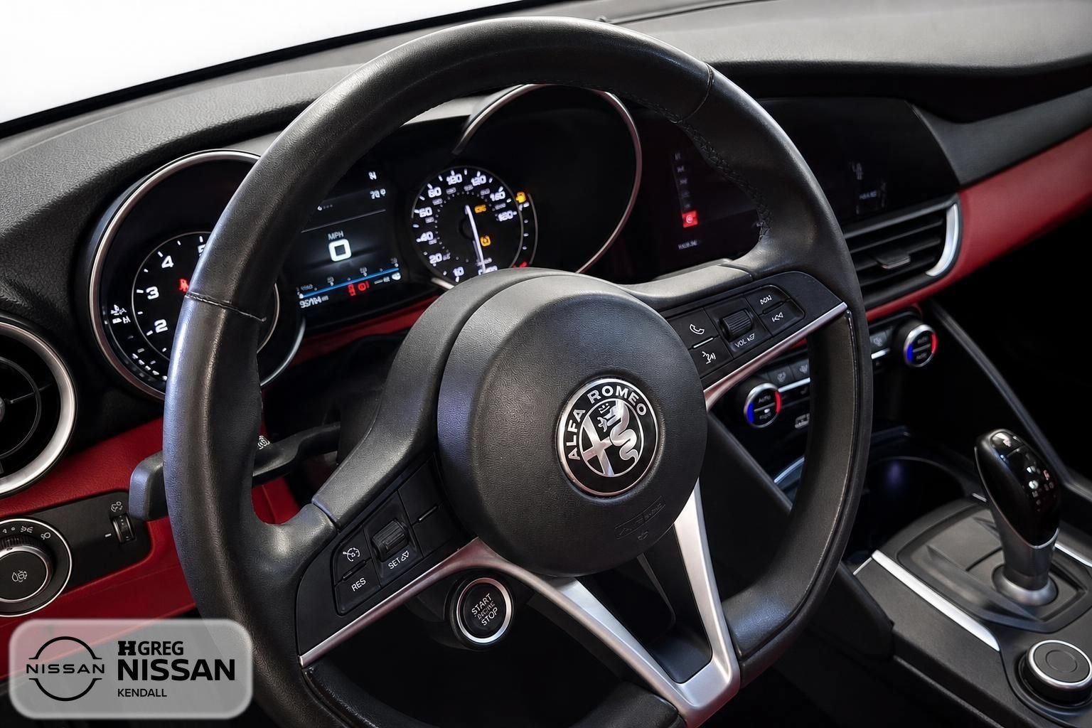 Used 2019 Alfa Romeo Giulia AWD image 7