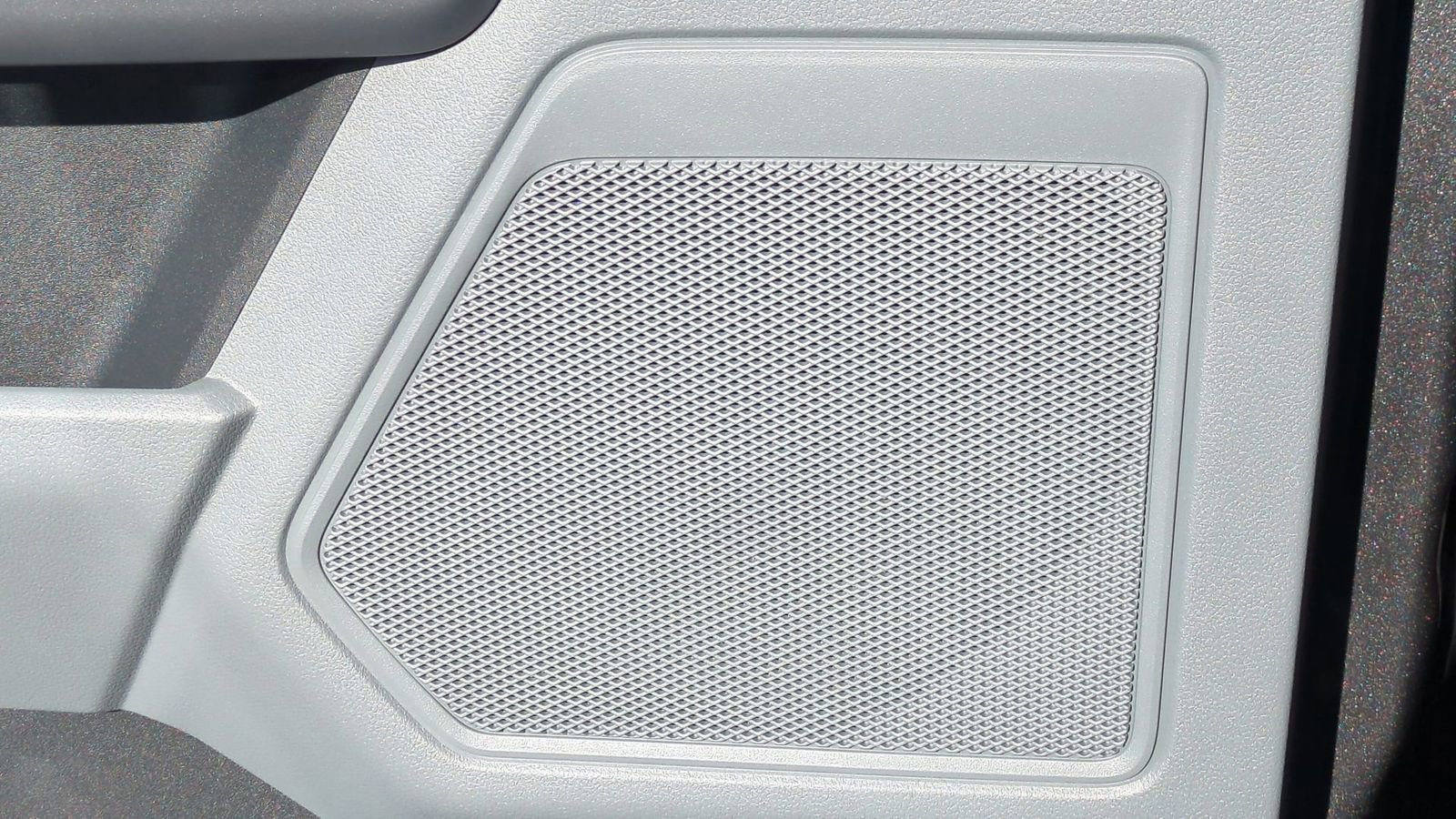 New 2025 Ford F150 Lightning XLT image 29