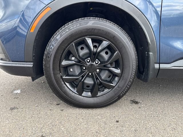 Used 2024 Honda CR-V LX image 31