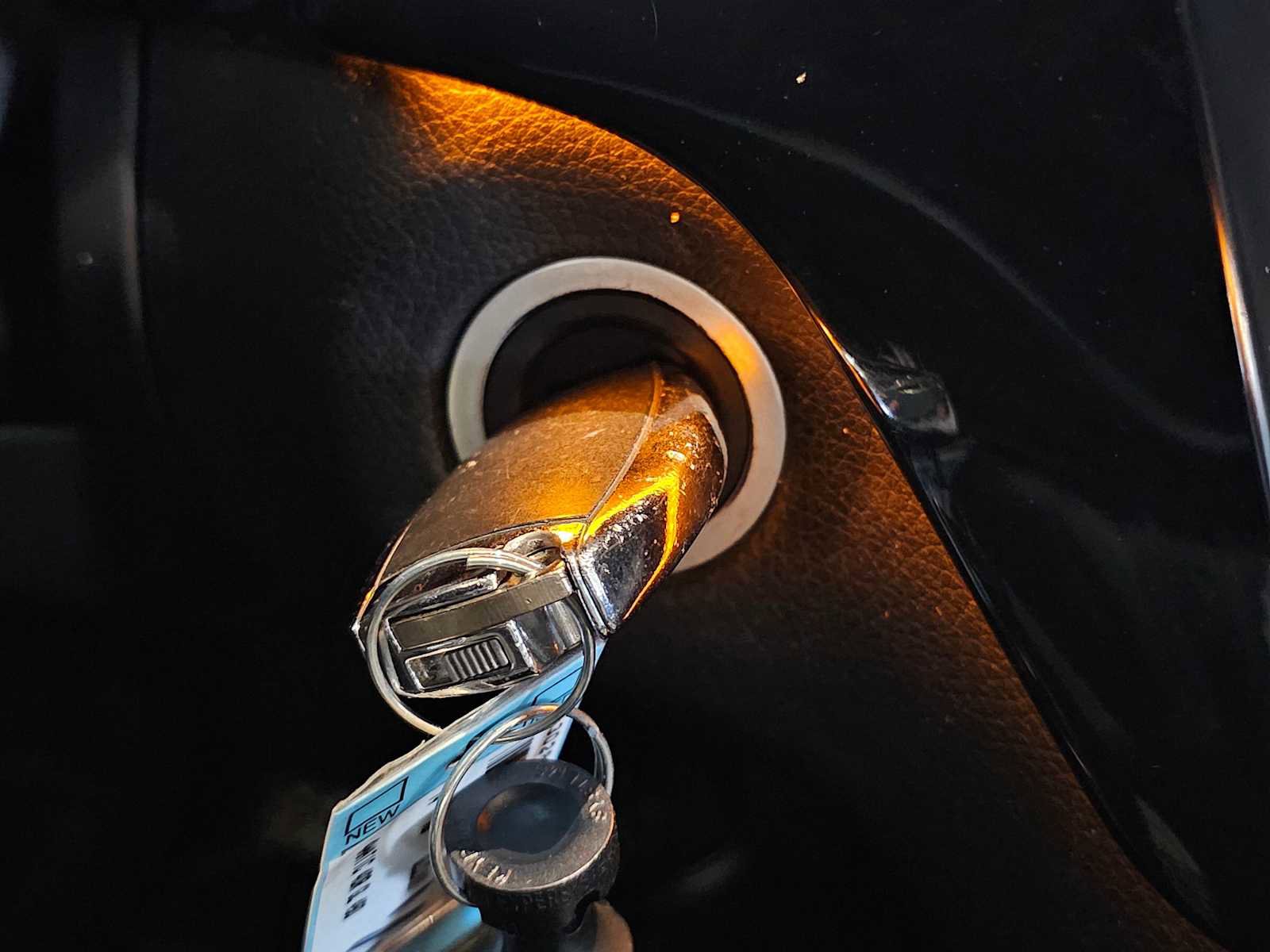 Used 2014 Mercedes-Benz GL 450 4MATIC image 35