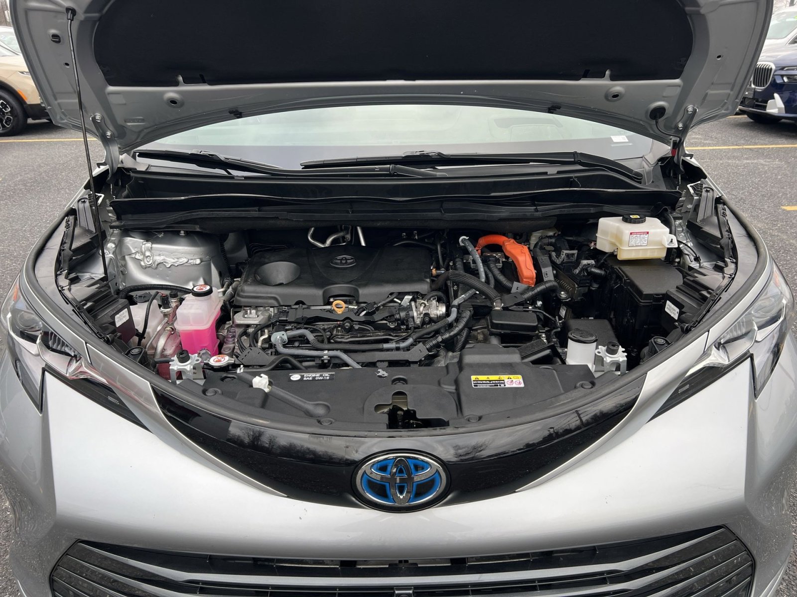 Used 2023 Toyota Sienna Platinum image 29