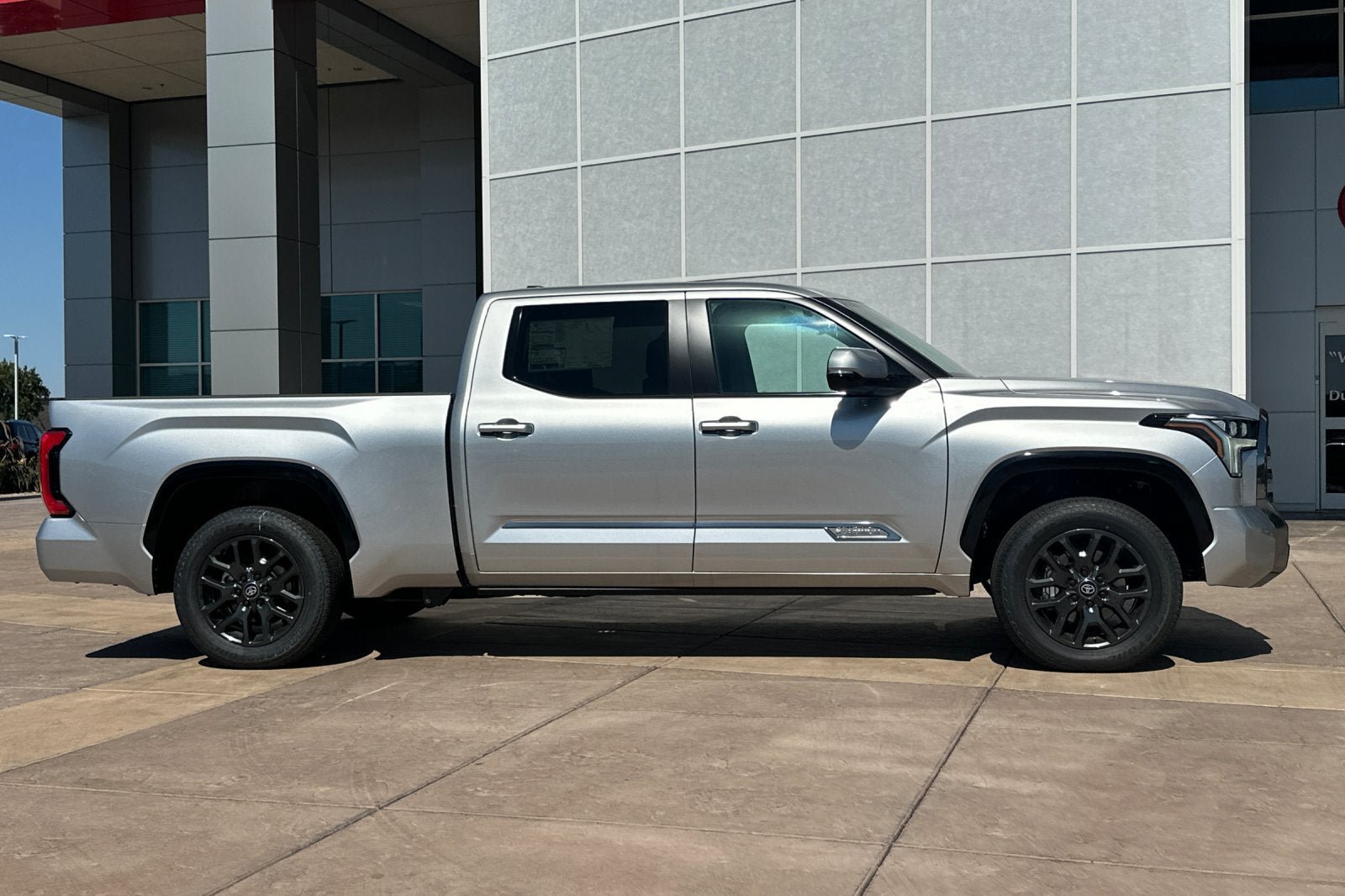 New 2026 Toyota Tundra Platinum AWD/4WD image 3