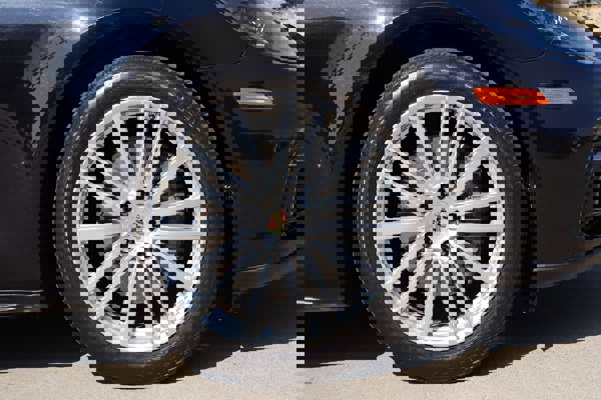 Used 2017 Porsche Panamera 4S w/ Sport Chrono Package image 72