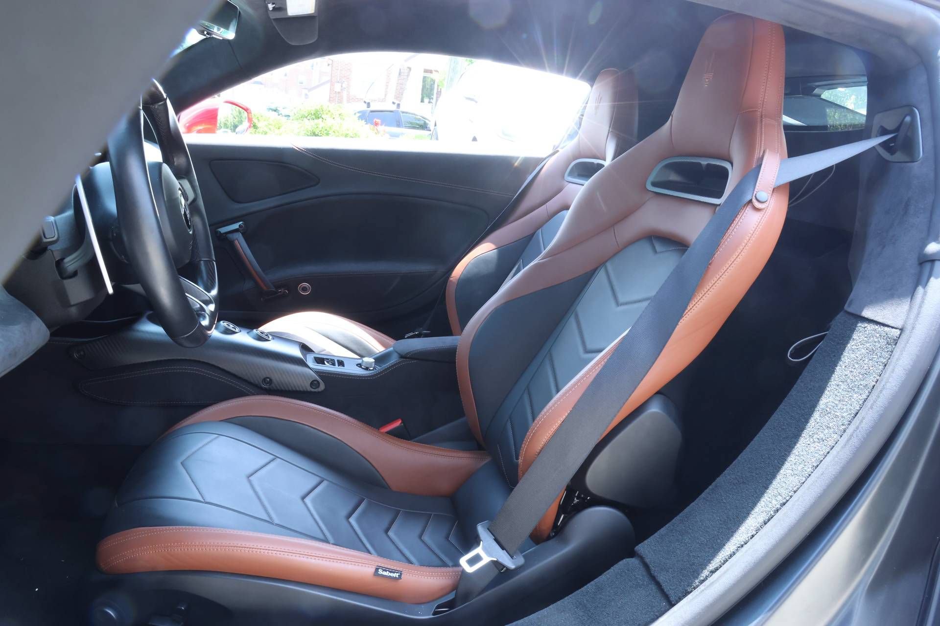 Used 2022 Maserati MC20 Coupe RWD image 9