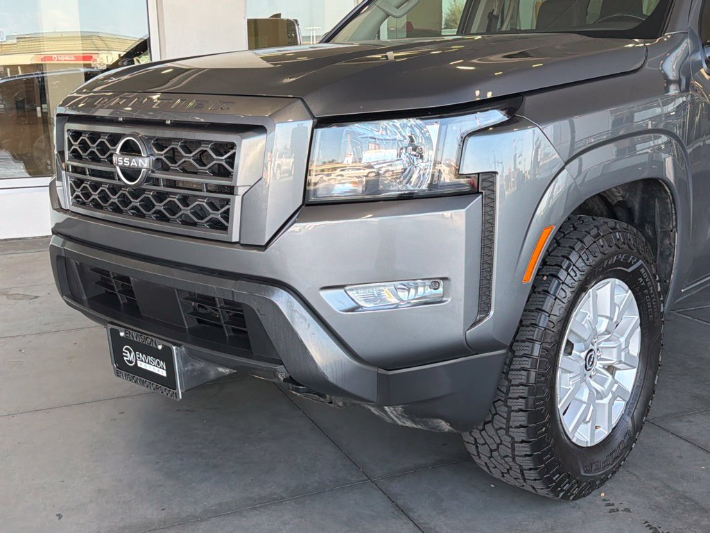 Used 2023 Nissan Frontier SV w/ SV Convenience Package AWD/4WD image 3