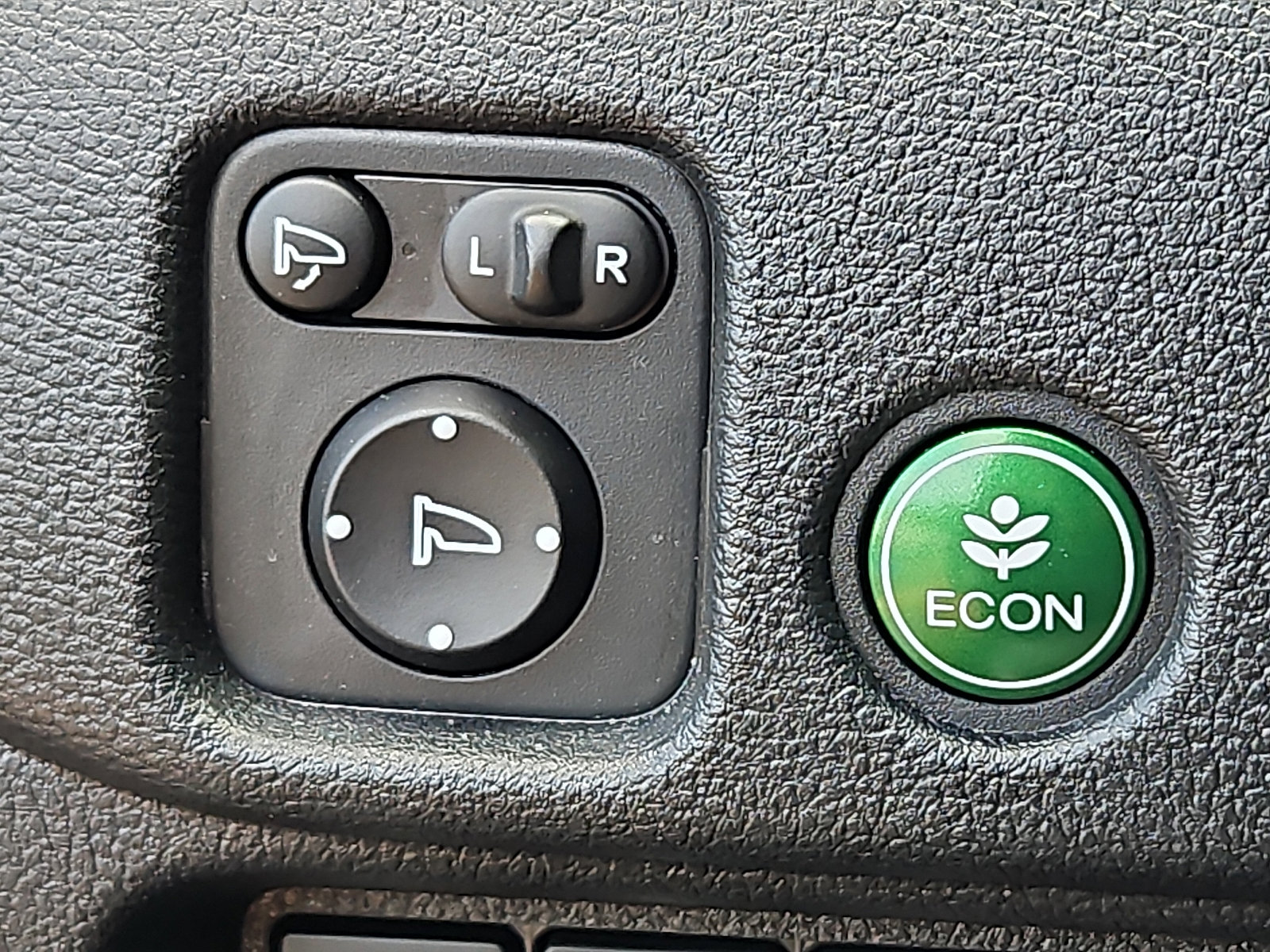 Used 2022 Honda Passport Elite image 25