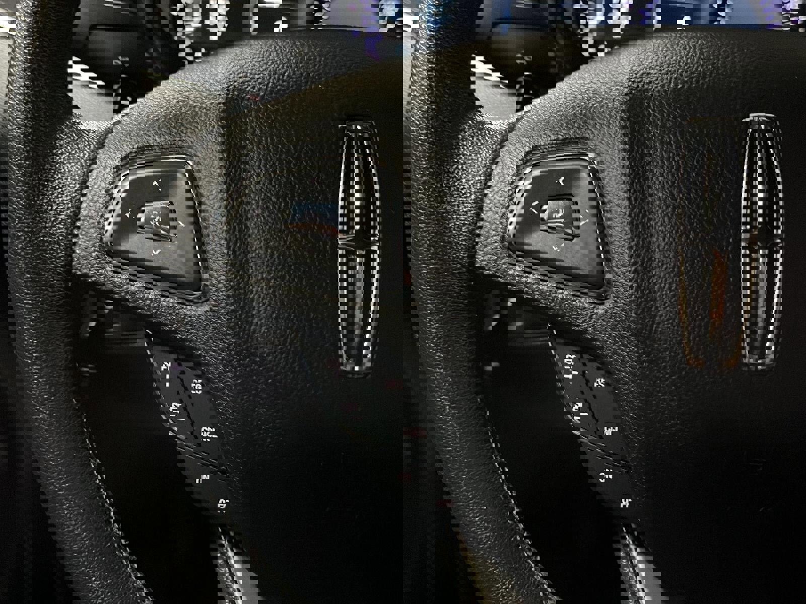 Used 2019 Lincoln MKC Premiere image 19