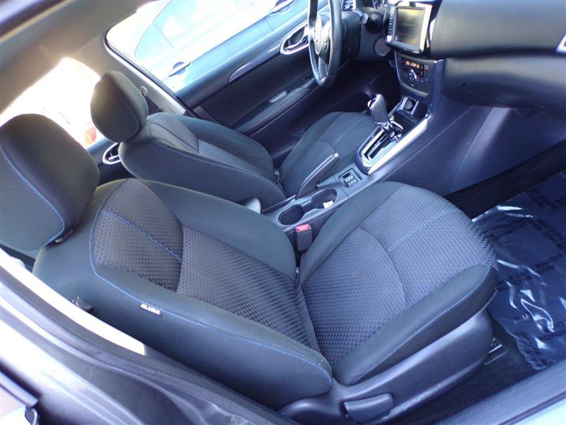 Used 2019 Nissan Sentra SR image 19