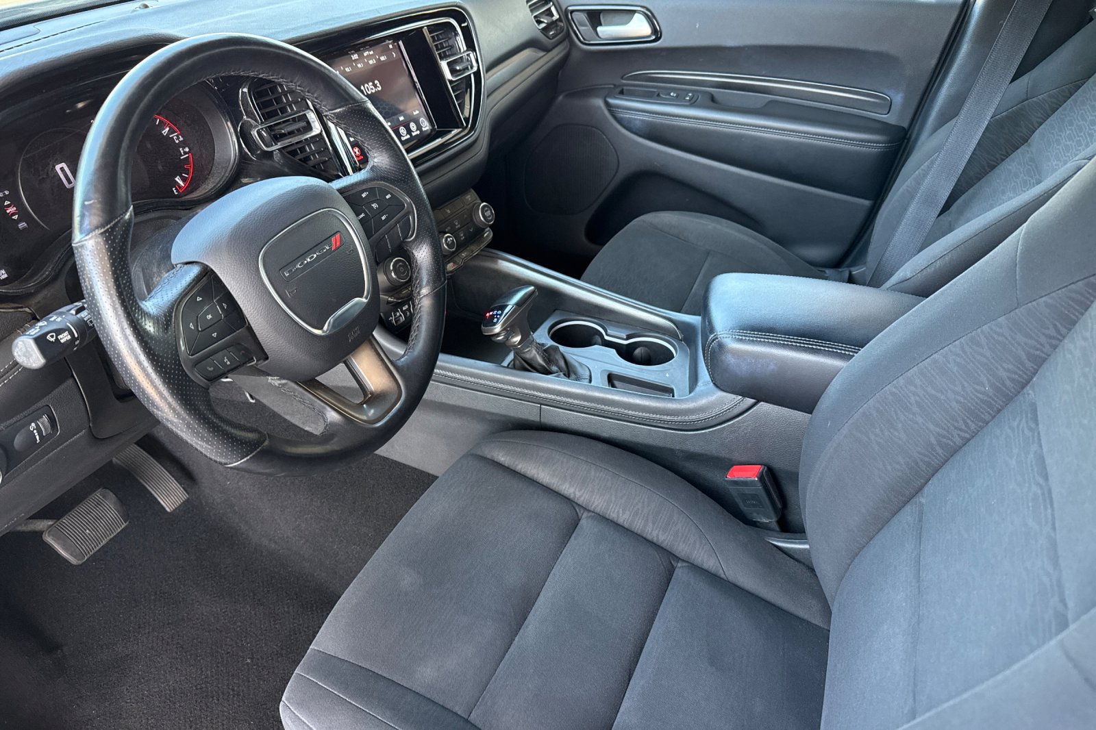 Used 2023 Dodge Durango SXT RWD image 5