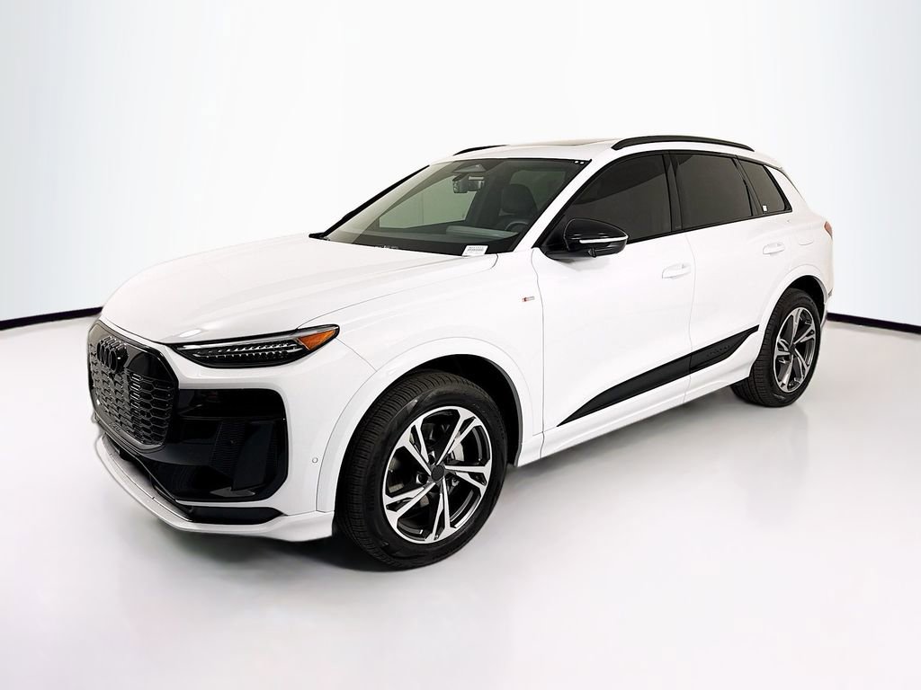 New 2027 Audi Q6 e-tron Premium Plus AWD/4WD image 1