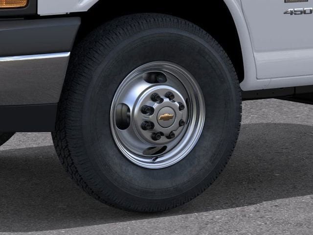 New 2026 Chevrolet Express 4500 w/ Power Convenience Package image 9