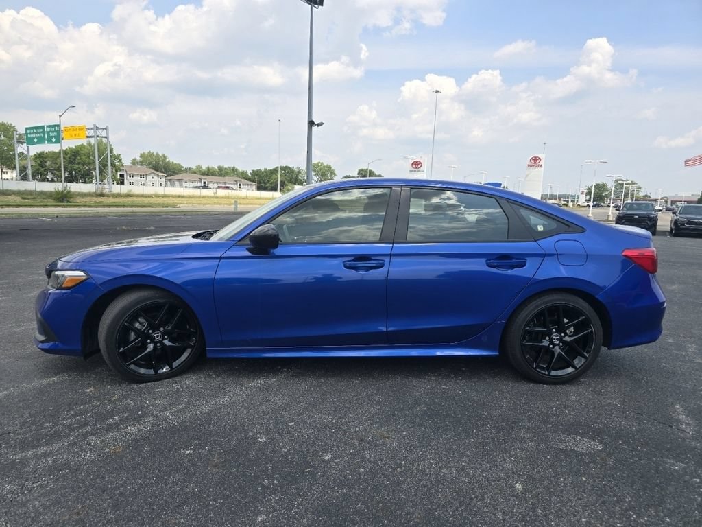 Used 2024 Honda Civic Sport image 12