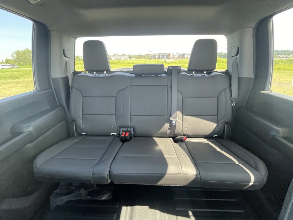 New 2025 GMC Sierra 2500 Pro w/ Convenience Package image 24