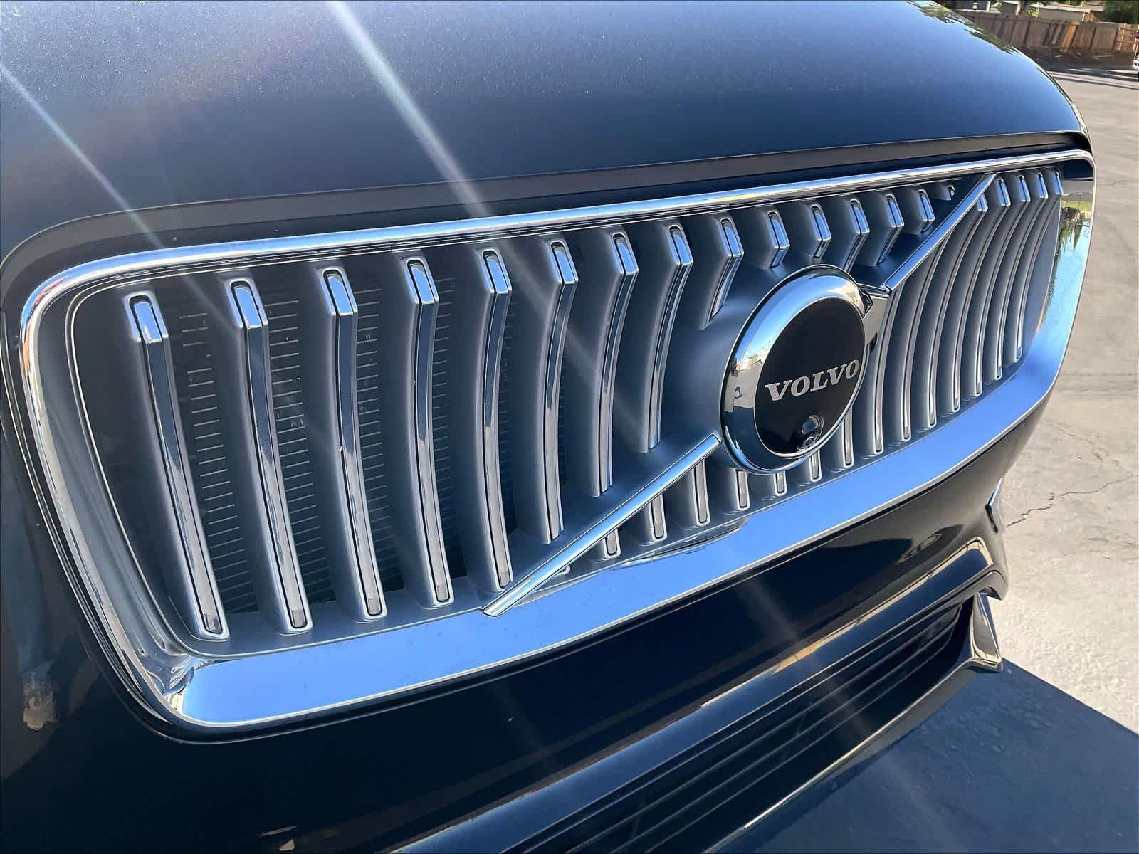 Used 2024 Volvo XC90 T8 Ultimate w/ Protection Package Premier AWD/4WD image 34
