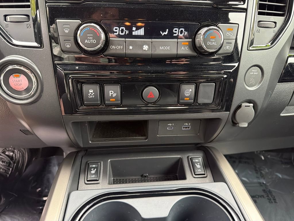 Used 2024 Nissan Titan SV w/ SV Bronze Edition Package image 29