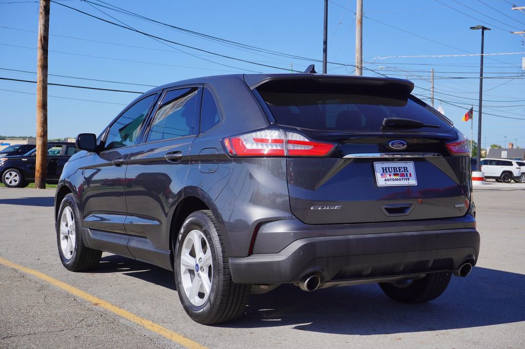 Used 2020 Ford Edge SE image 5