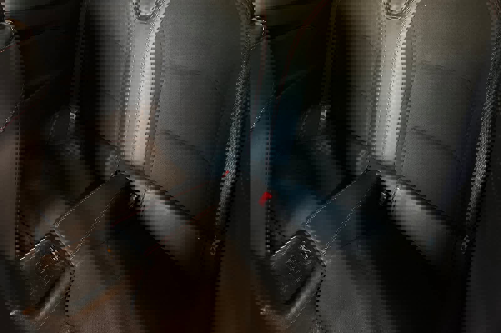 Used 2021 Chevrolet Camaro ZL1 w/ LPO, ZL1 Protection Package image 5